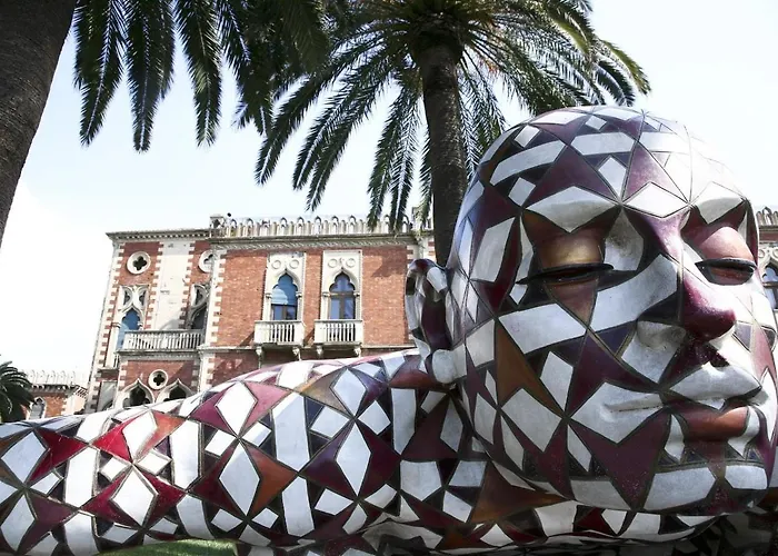 176 - - * Reggio di Calabria